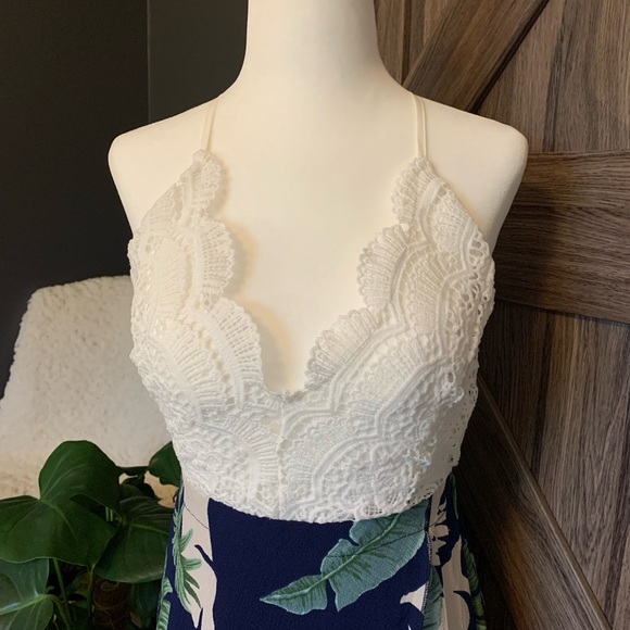 Cross Strap Open-back, High-Low Dress Small - Picture 3 of 11